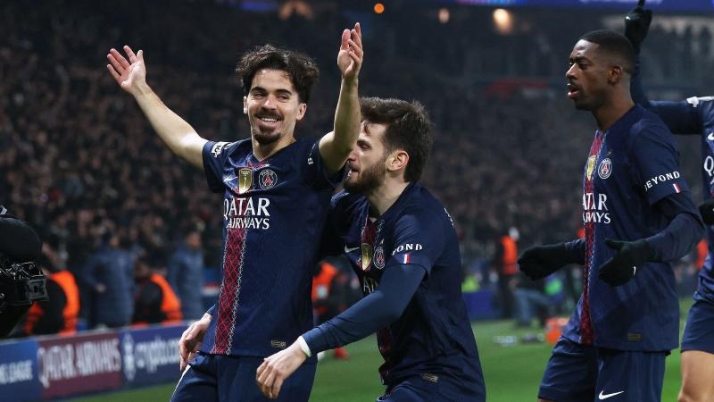 里昂15岁潜力中锋泽科维奇：崇拜哈兰德和DV9的左脚射手